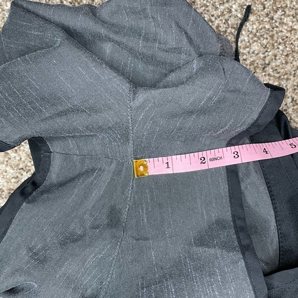 Nike Gray and Black Running Shorts - Picture 4 of 8